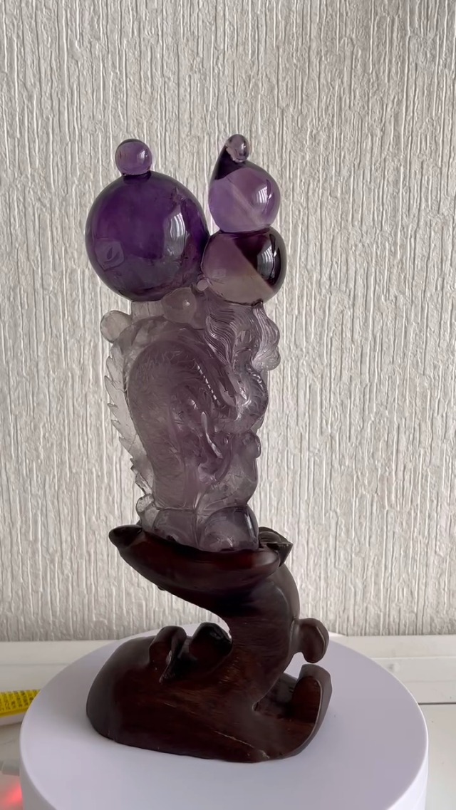 Amazon.co.jp: アメジストの龍の置物 紫水晶 愛の守護石 辰